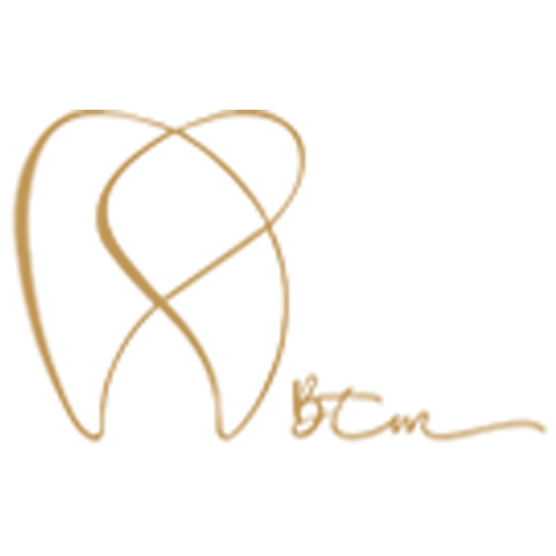 Dra. Beatriz Torres de Melo — Odontologia